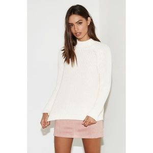 Kendall & Kylie Open Back White Turtleneck Sweater